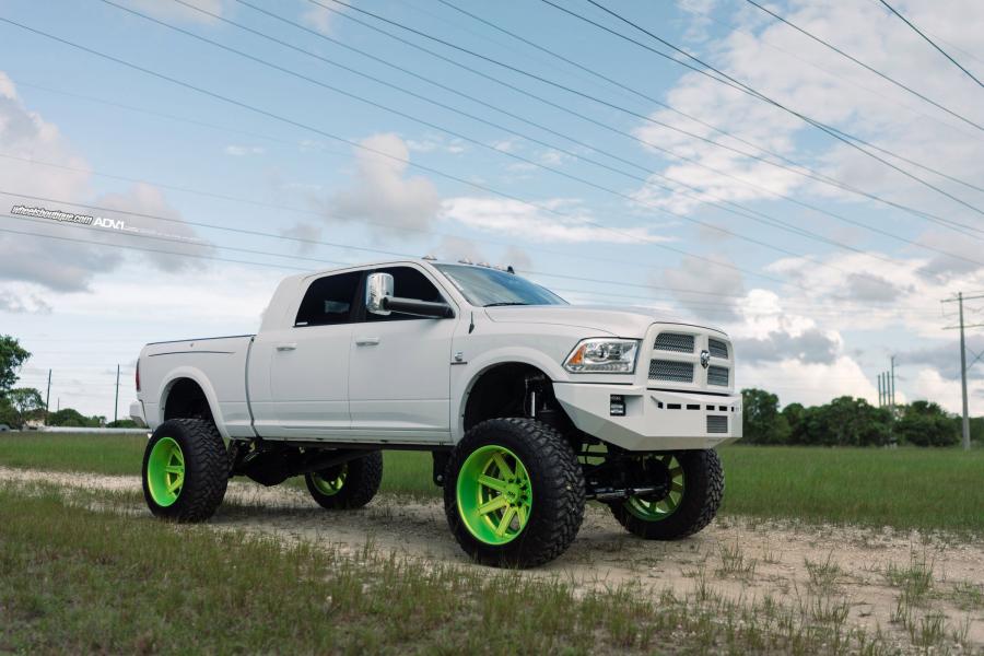  Dodge Ram 2500HD on ADV.1 Wheels (ADV08TruckSpecSL) 2015 года  (фото 16 из 25)